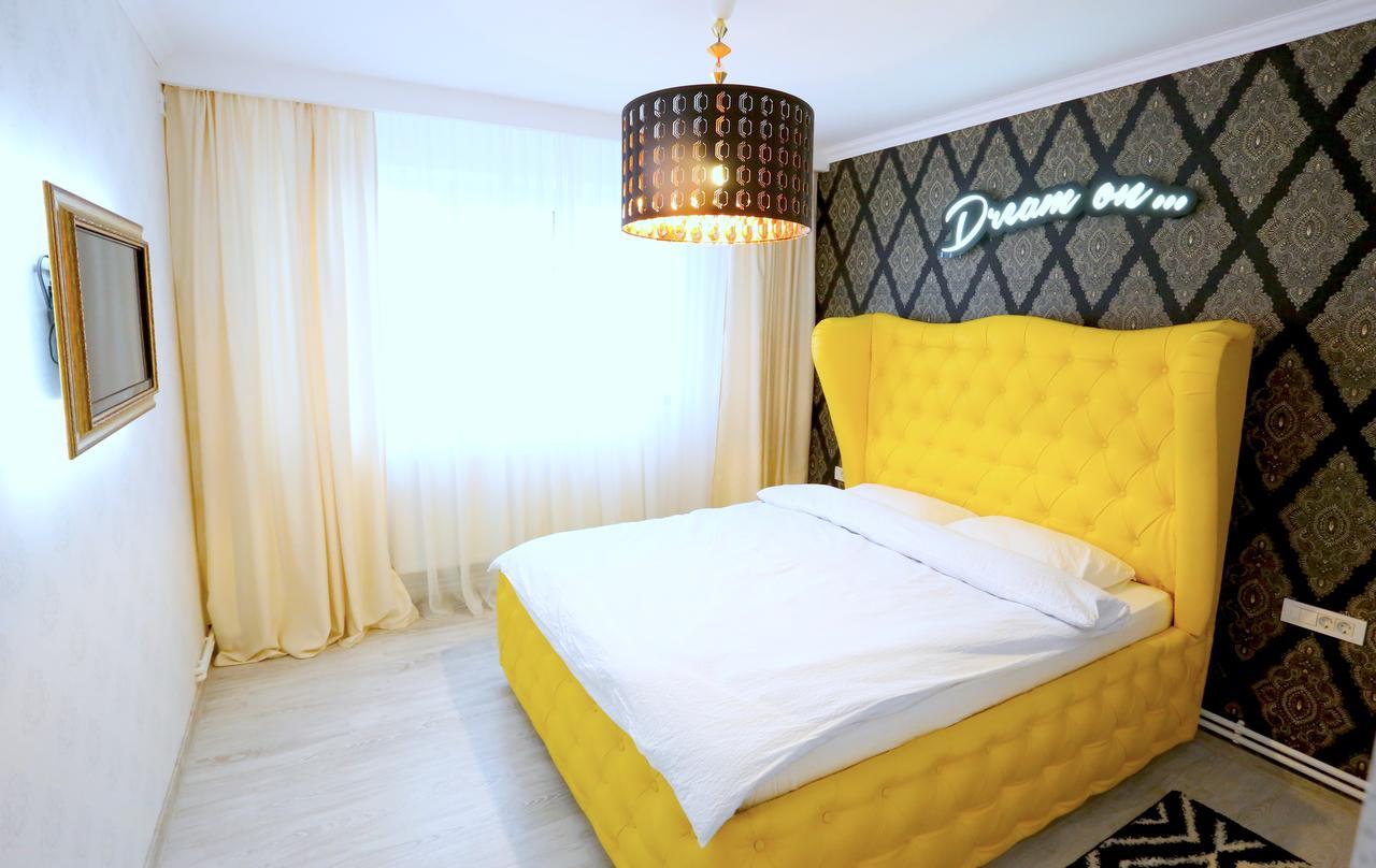 Soho Apartment Near Ceronav Galaţi Esterno foto